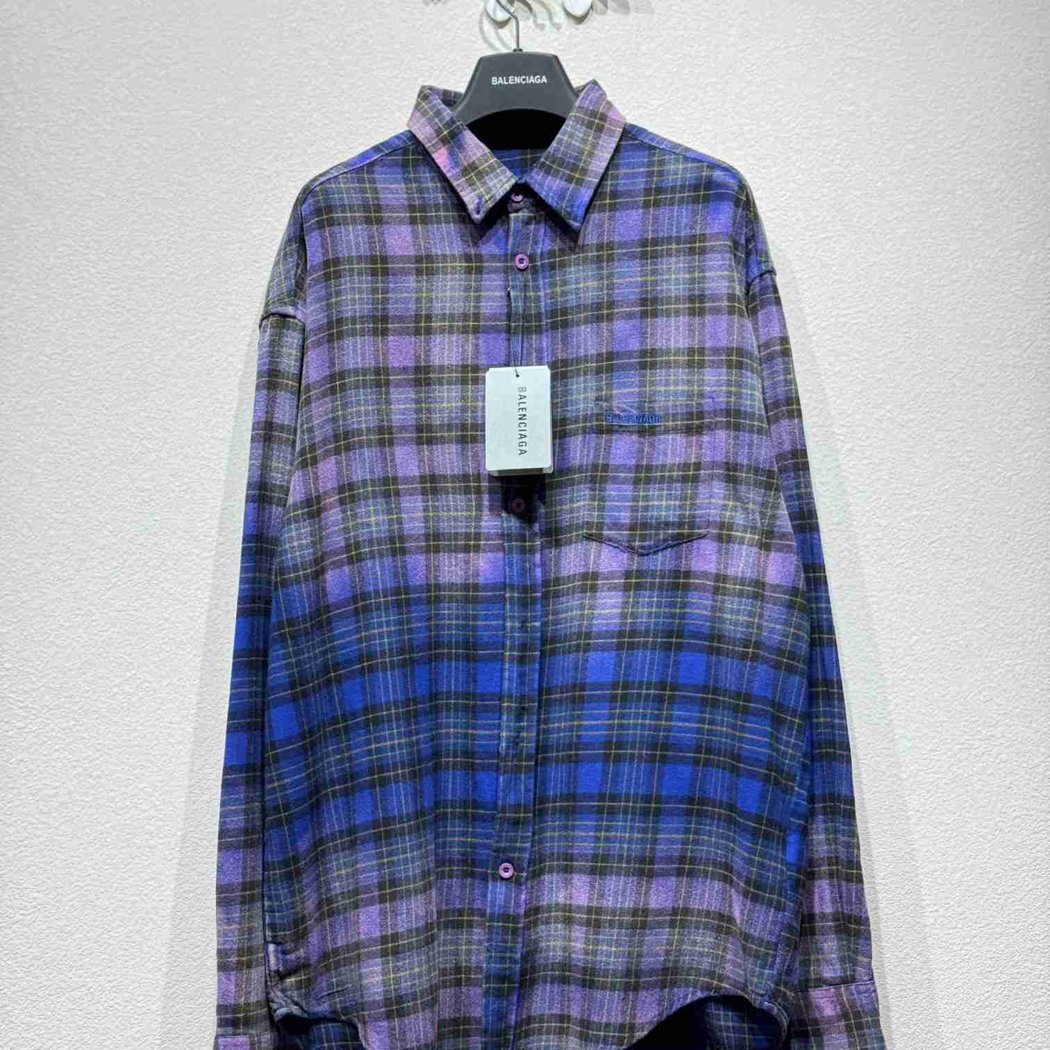 Balenciaga Men's Shirt Large Fit - DopestKickz