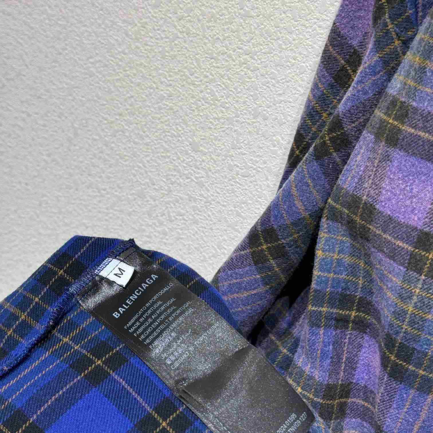 Balenciaga Men's Shirt Large Fit - DopestKickz