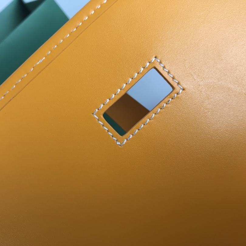 Goyard Belvédère MM Bag - DopestKickz