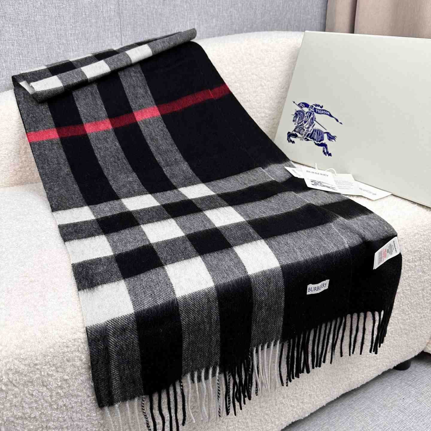 Burberry Scarf   180*40cm - DopestKickz