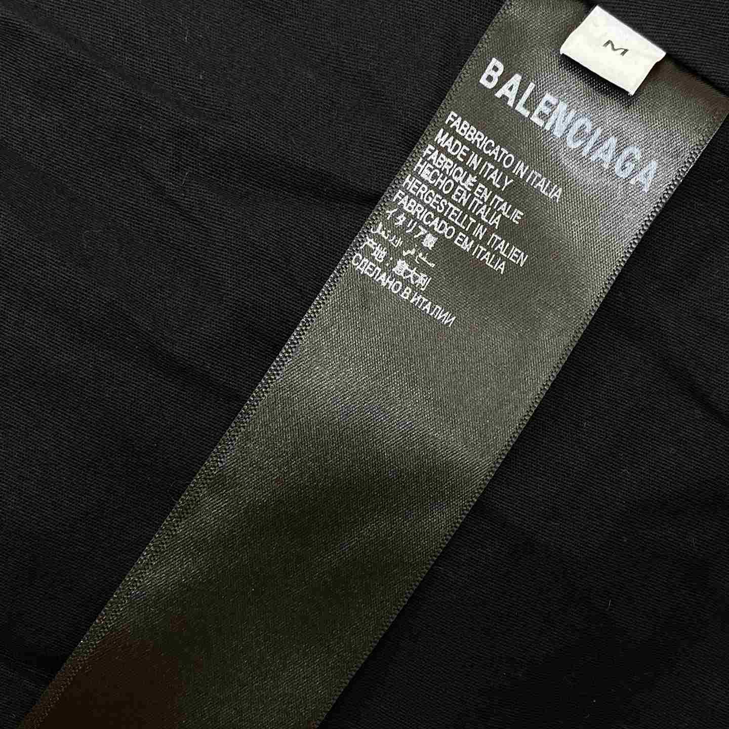 Balenciaga Logo-print Hooded Padded Jacket - DopestKickz