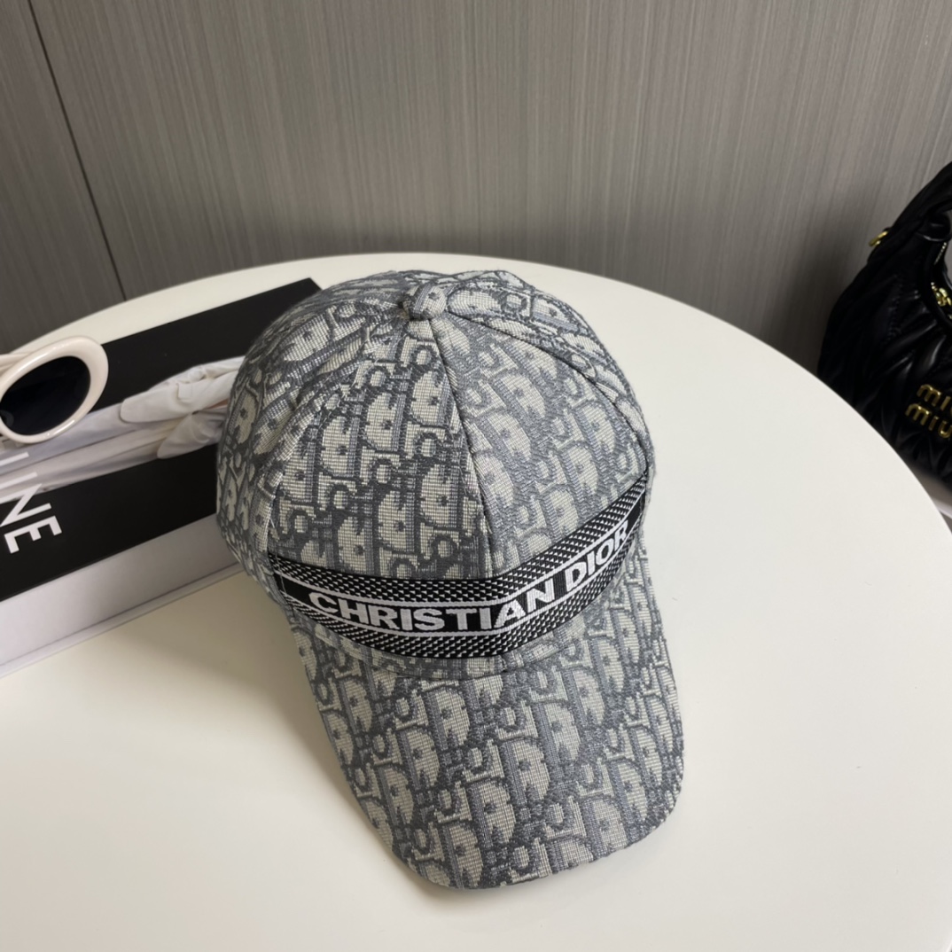 Dior Oblique Cap - DopestKickz