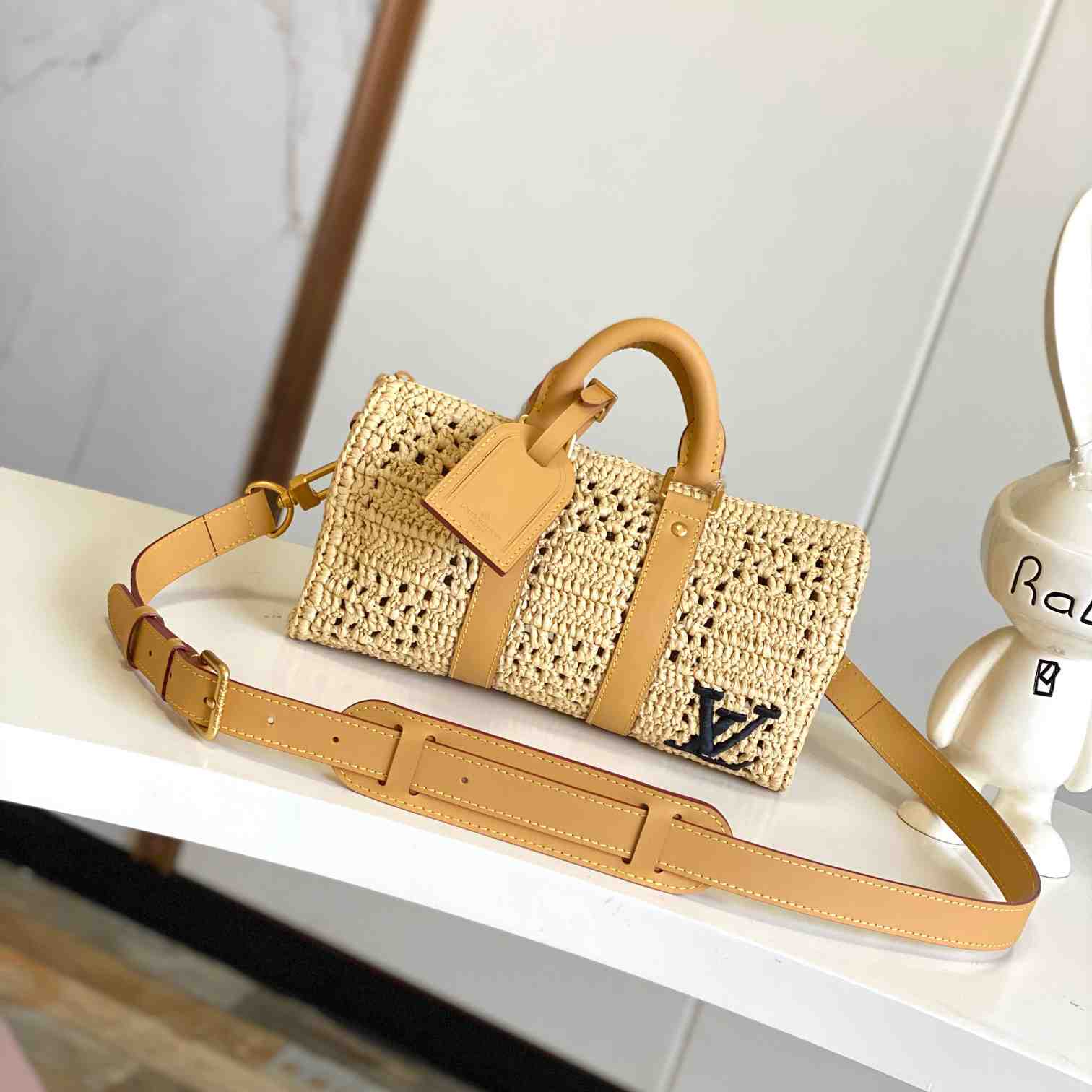 Louis Vuitton Keepall Bandoulière 25  M25010 - DopestKickz