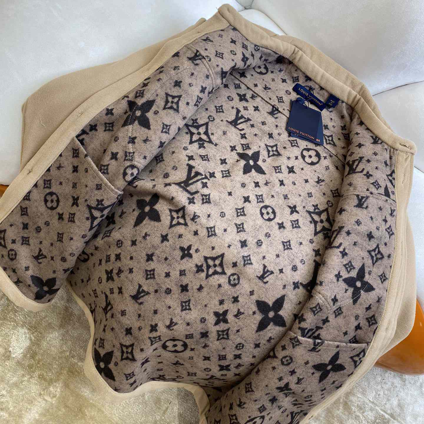 Louis Vuitton Double-Face Wool Blend Overshirt  1AFA59 - DopestKickz