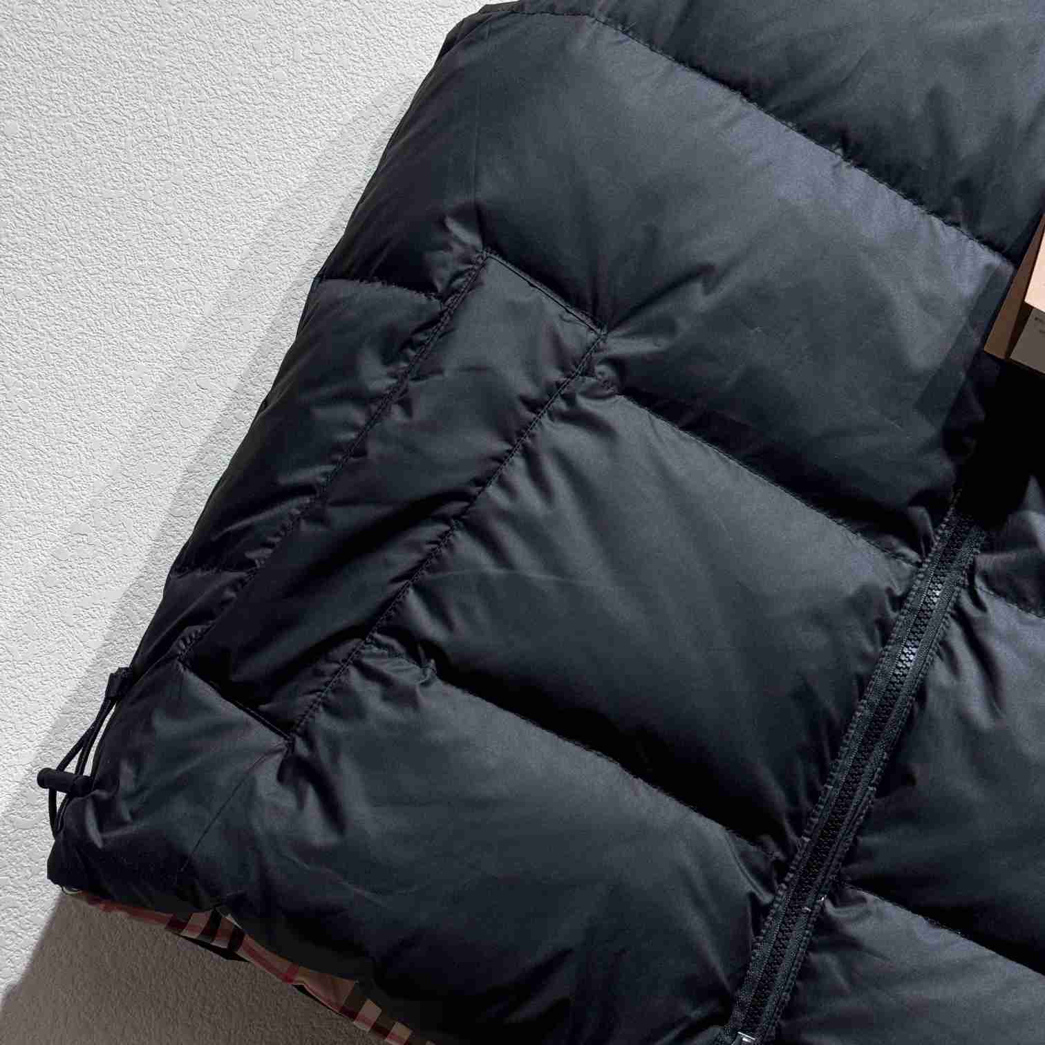 Burberry Check-print Padded Gilet - DopestKickz