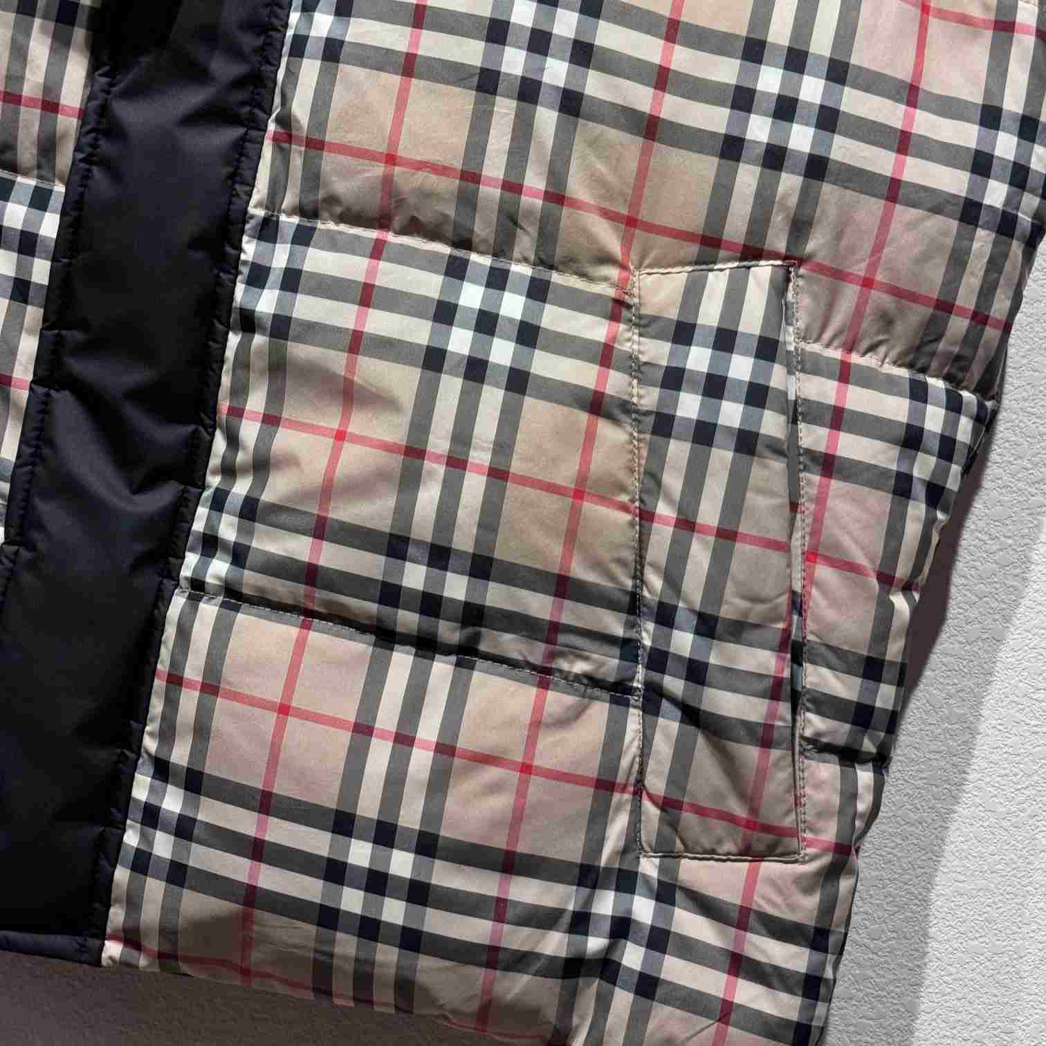 Burberry Check-print Padded Gilet - DopestKickz