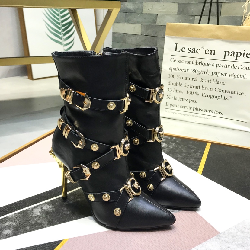Balmain Leather Ankle Boots - DopestKickz