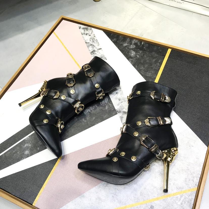Balmain Leather Ankle Boots - DopestKickz