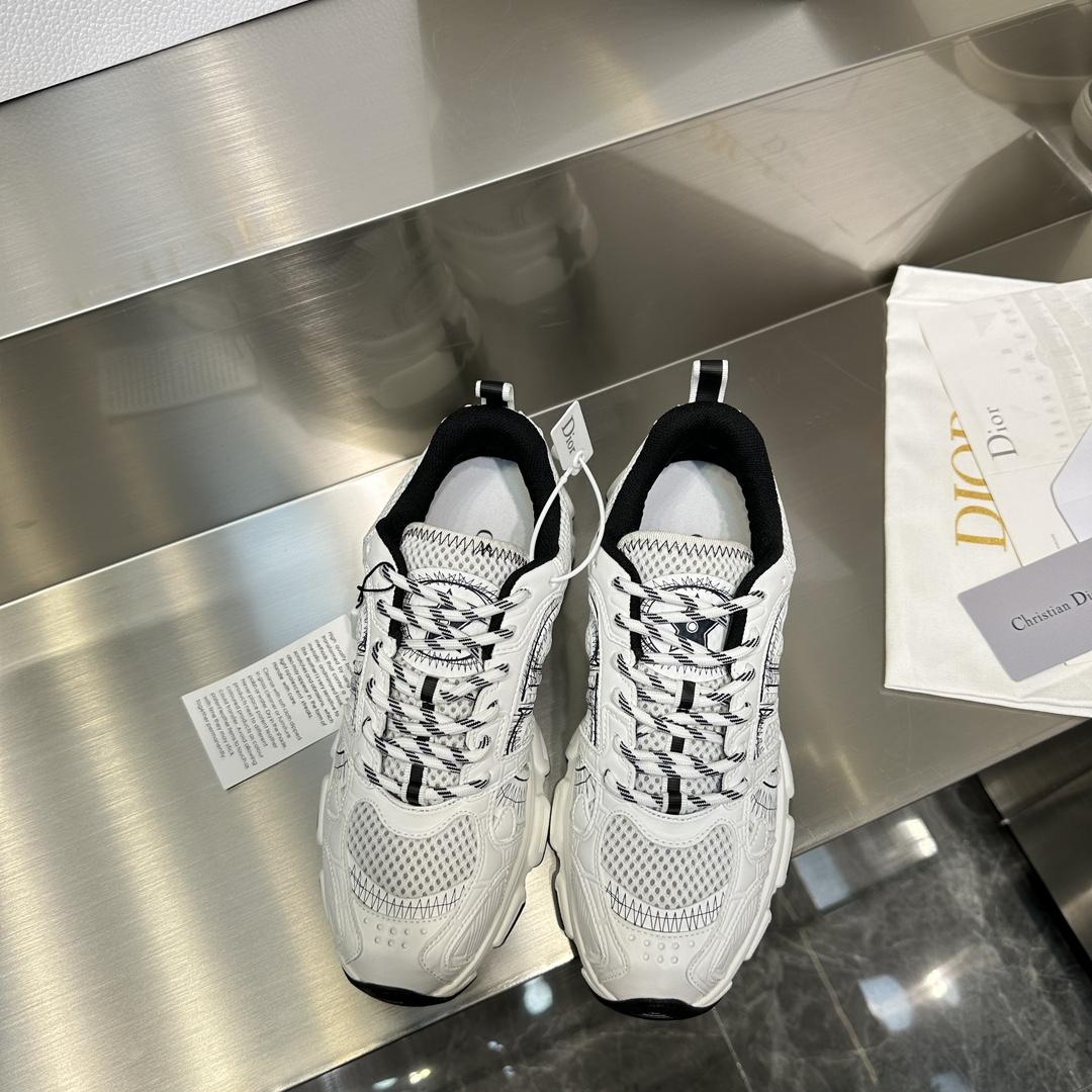 Dior Chrono Sneaker   - DopestKickz