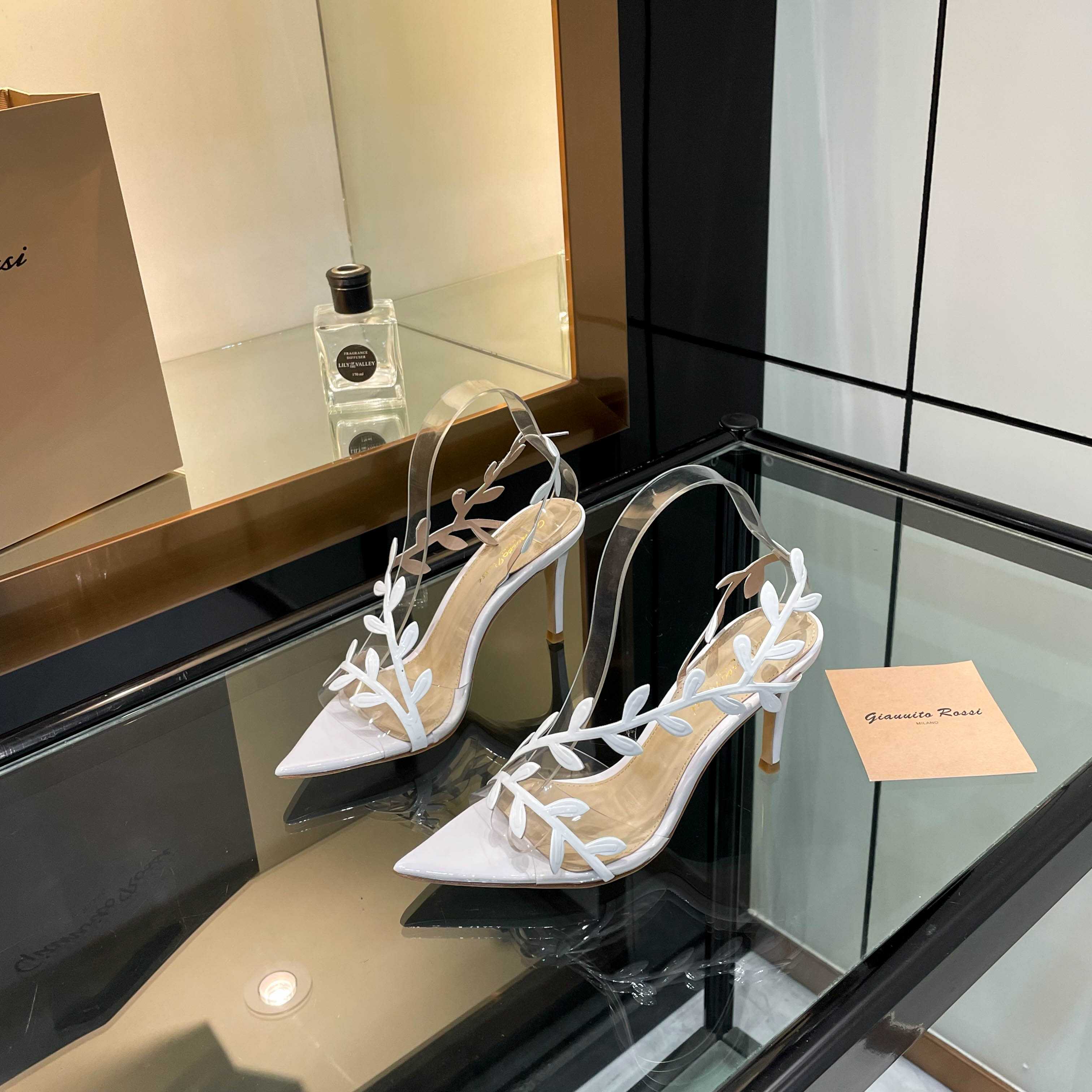 Gianvito Rossi 105mm Flavia Sandals - DopestKickz