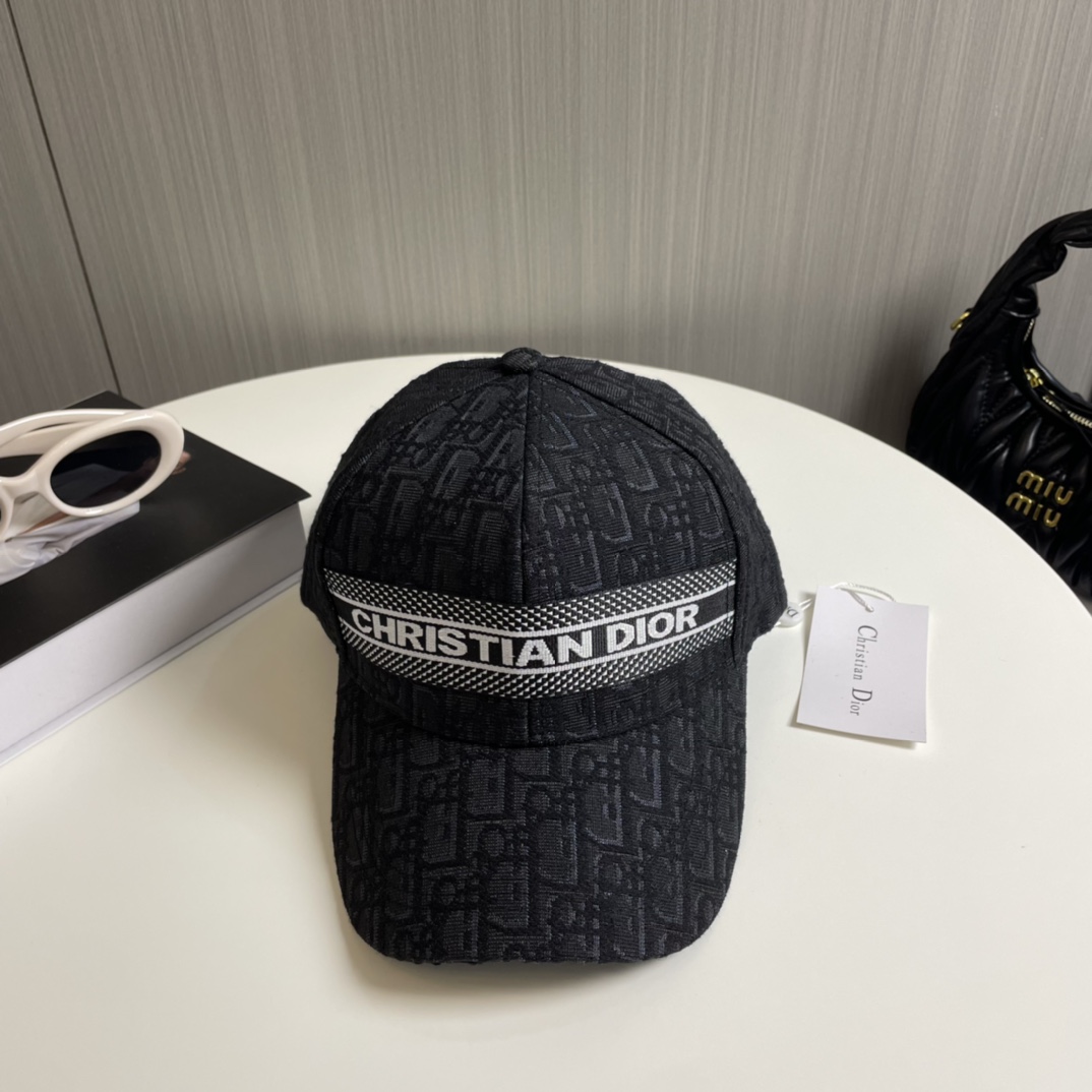 Dior Oblique Cap - DopestKickz