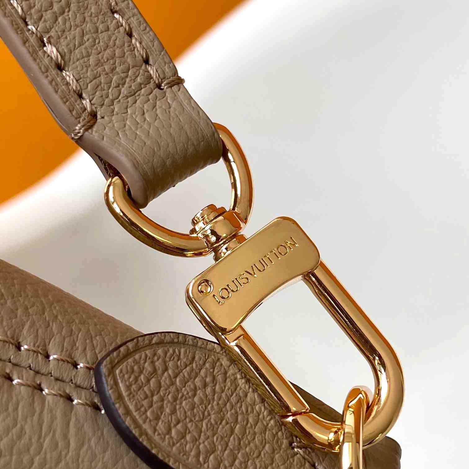 Louis Vuitton Boulogne  M13224 - DopestKickz