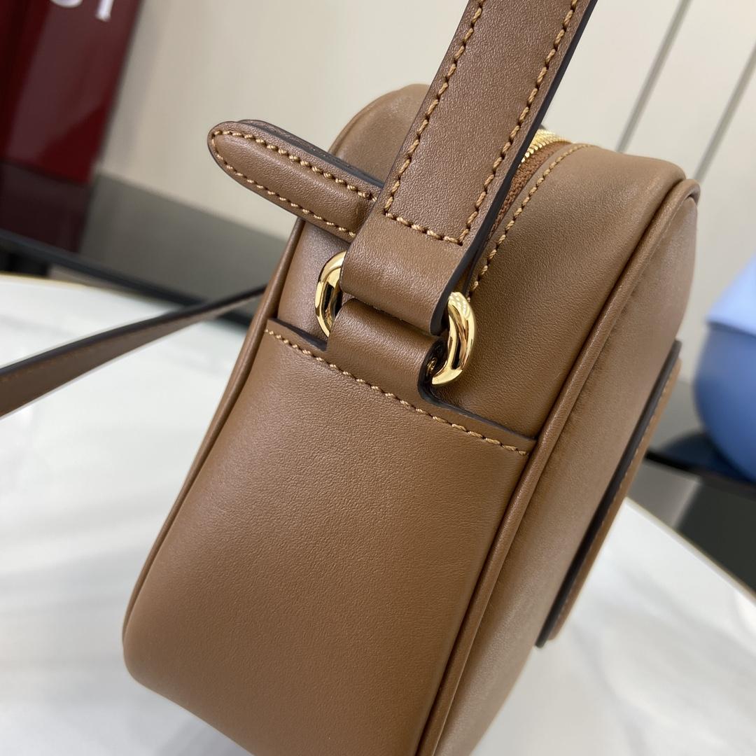 Gucci Blondie Mini Shoulder Bag - DopestKickz