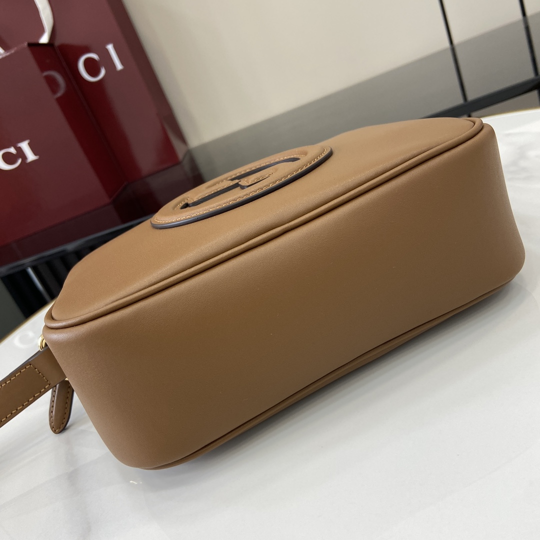 Gucci Blondie Mini Shoulder Bag - DopestKickz