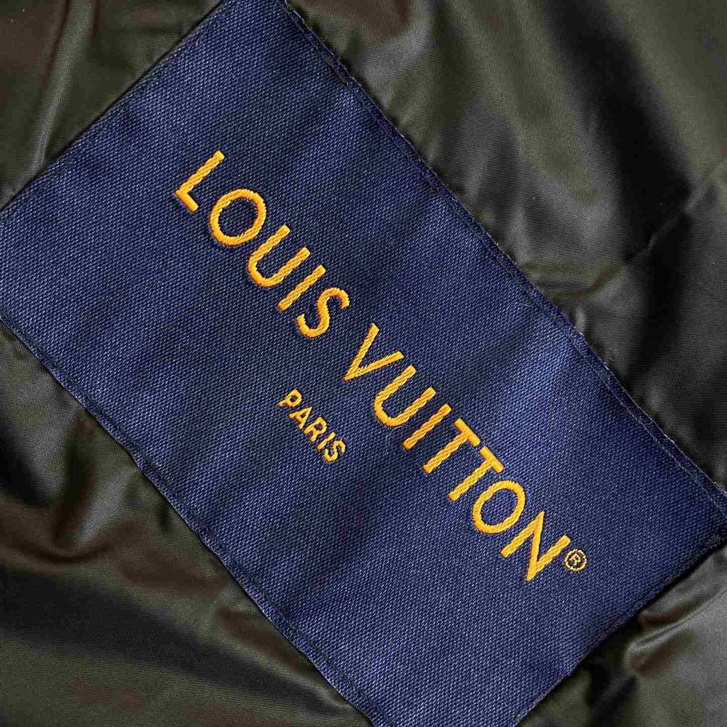 Louis Vuitton Monogram Quilted Nylon Hooded Blouson   1AFYAE - DopestKickz