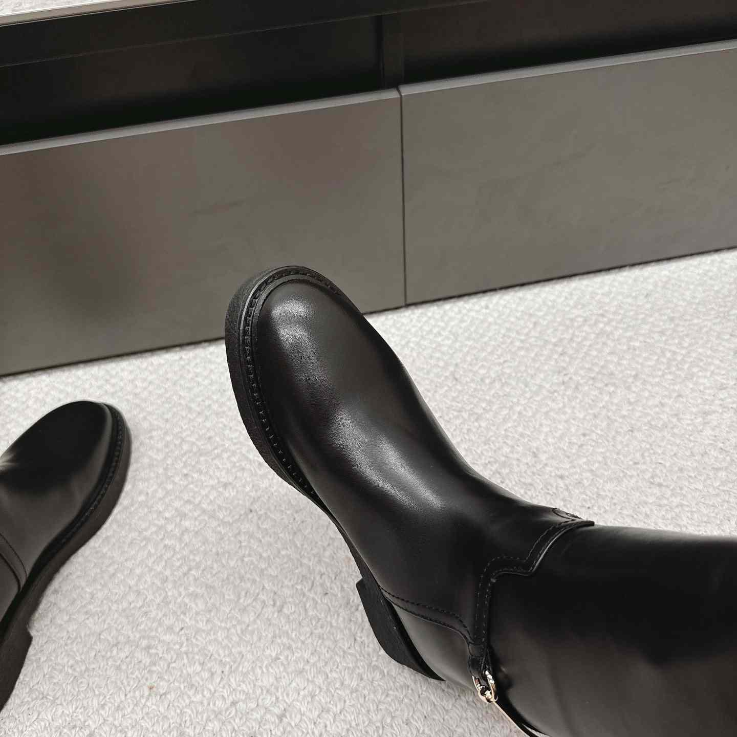 Gucci Women's Slim Horsebit Boot - DopestKickz