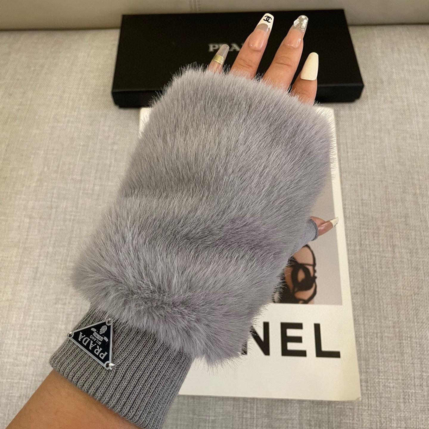 Prada Gloves  - DopestKickz