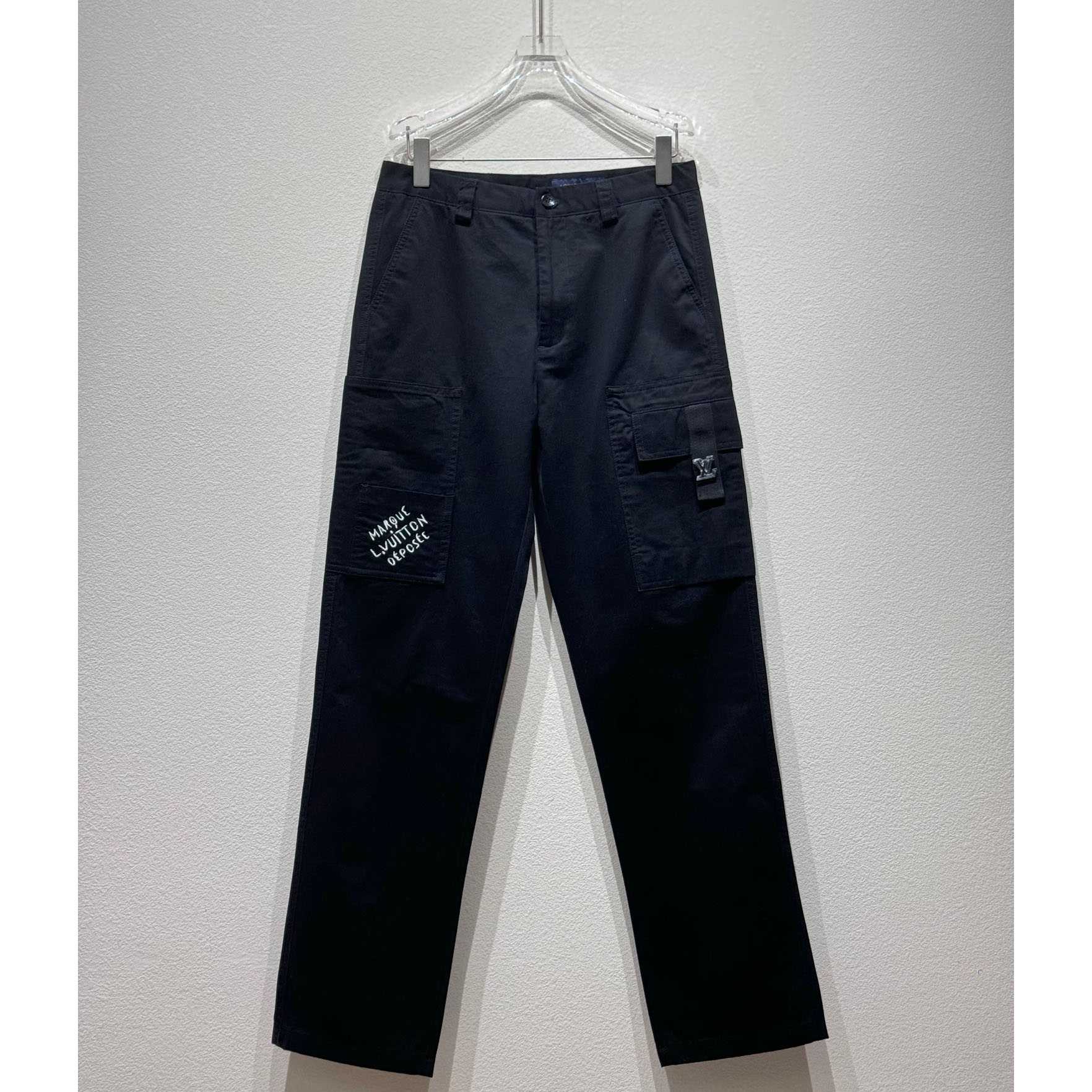 Louis Vuitton Signature Cotton Cargo Pants  1AFJ90 - DopestKickz
