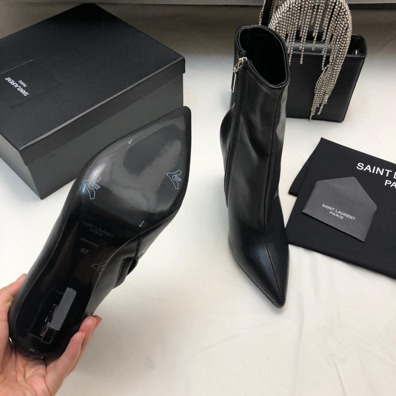 Saint Laurent Ankle Boots - DopestKickz
