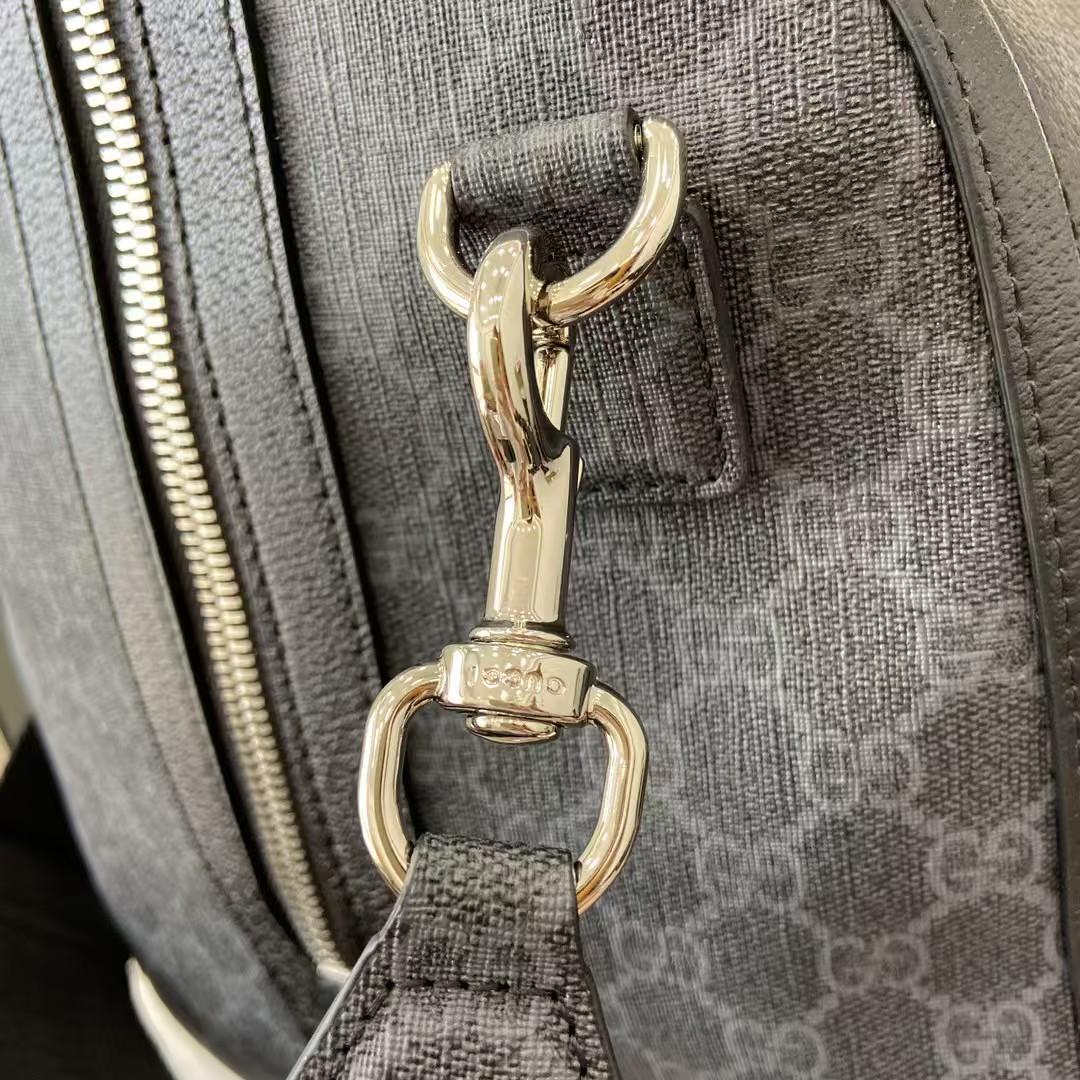 Gucci GG Medium Duffle Bag - DopestKickz