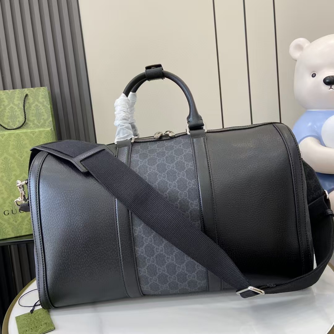 Gucci GG Medium Duffle Bag - DopestKickz