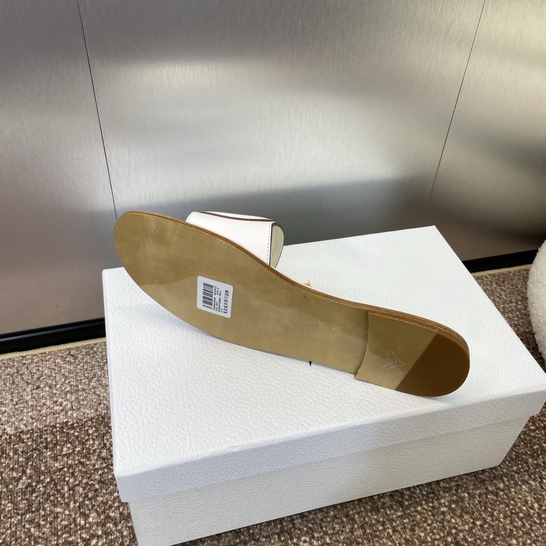 Dior D-Club Slide - DopestKickz