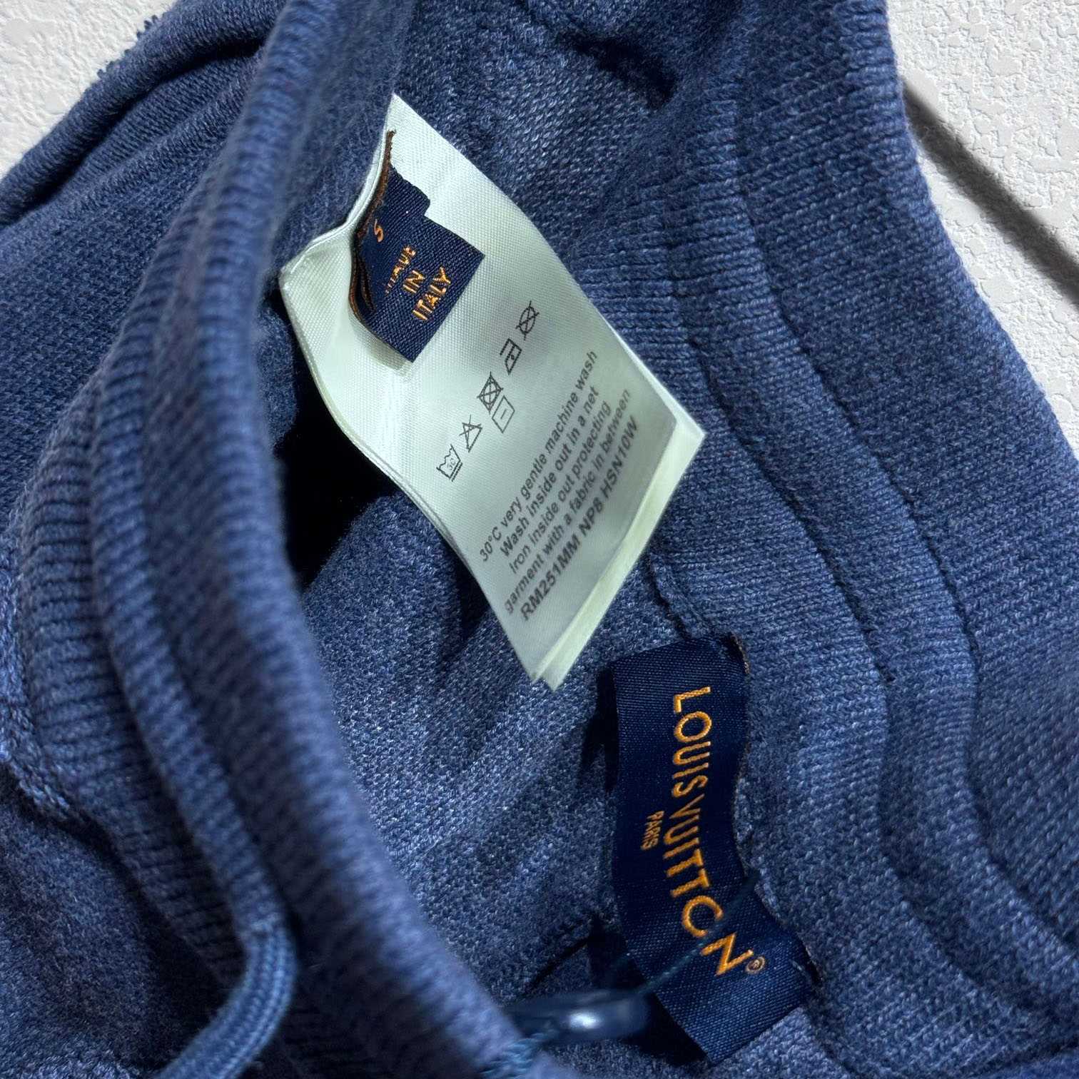 Louis Vuitton Textured Cotton Knit Shorts   1AGJSI - DopestKickz