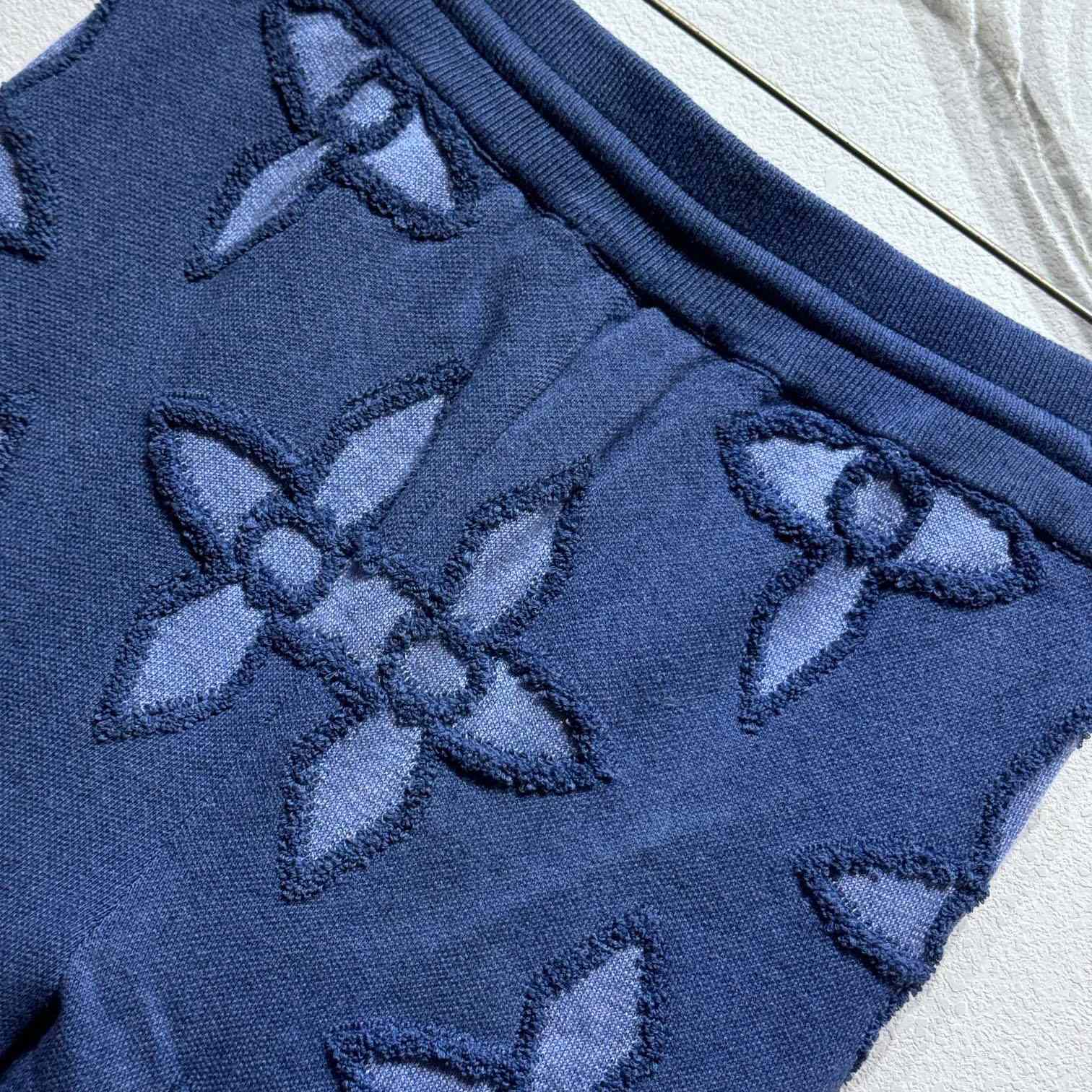 Louis Vuitton Textured Cotton Knit Shorts   1AGJSI - DopestKickz