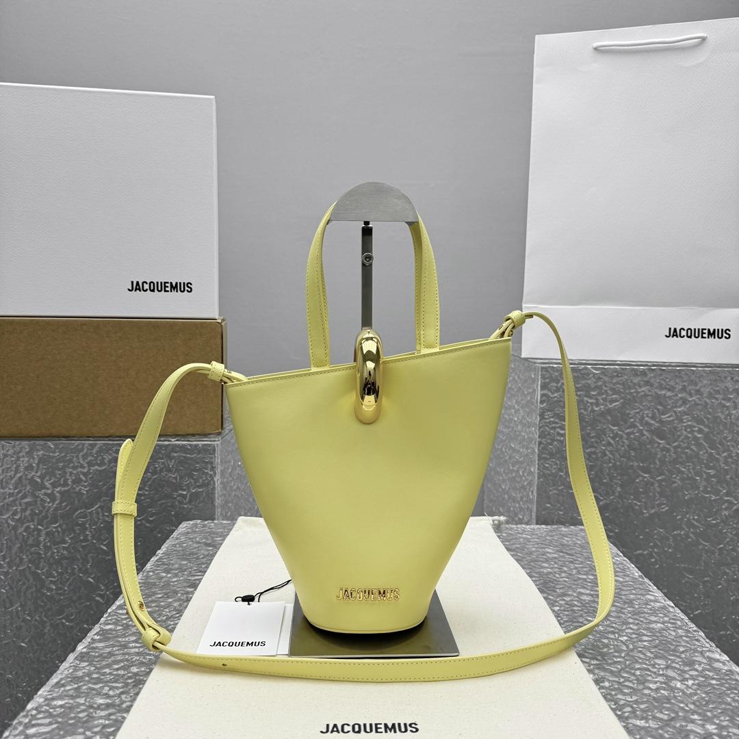Jacquemus Le Petit Bambola Bag （10x10x20cm） - DopestKickz