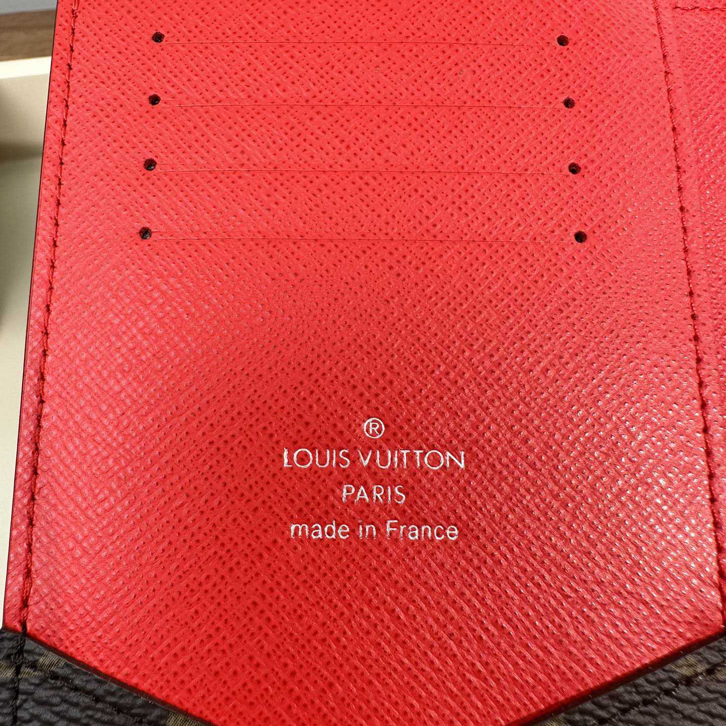Louis Vuitton Pocket Organizer  M82862 - DopestKickz