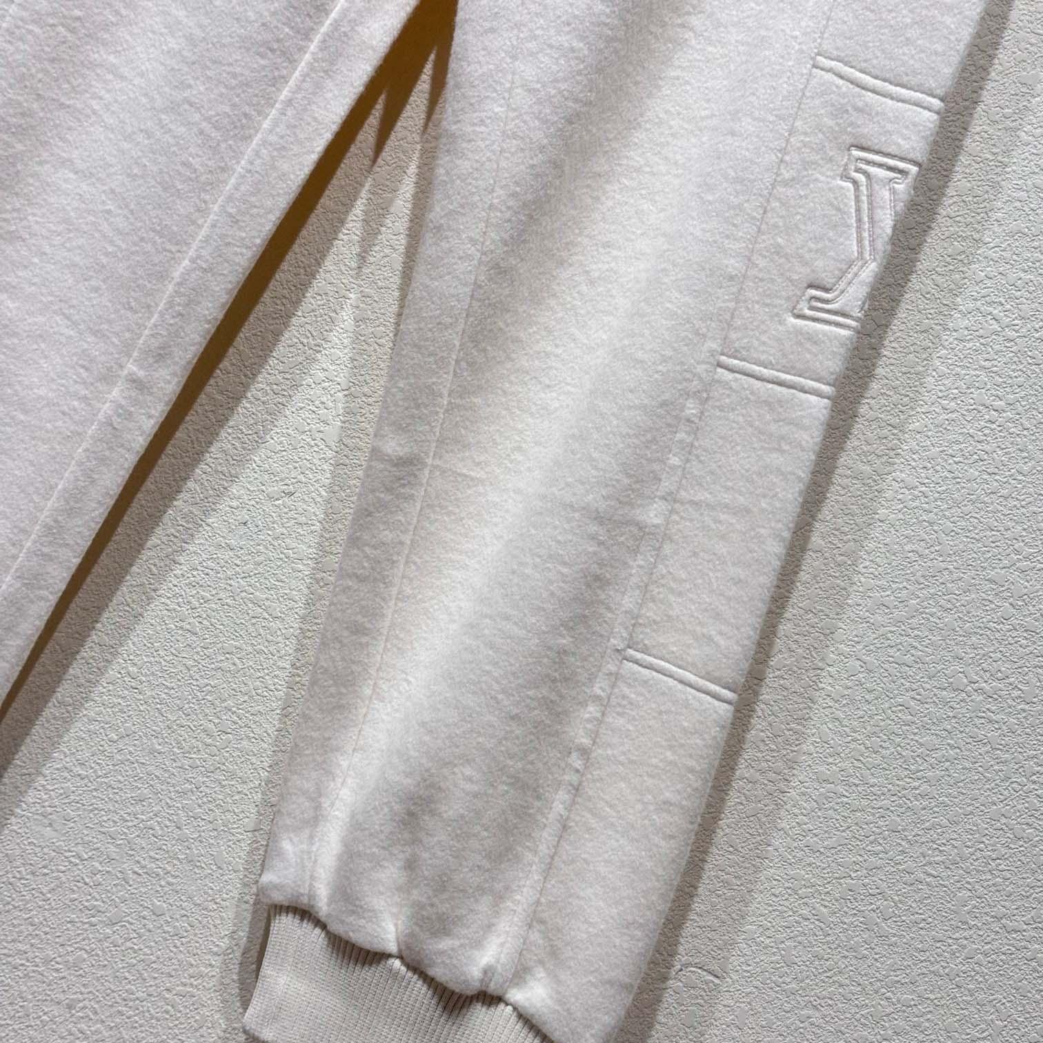 Louis Vuitton Quilted Textured Wool Pants   1AGJPK - DopestKickz