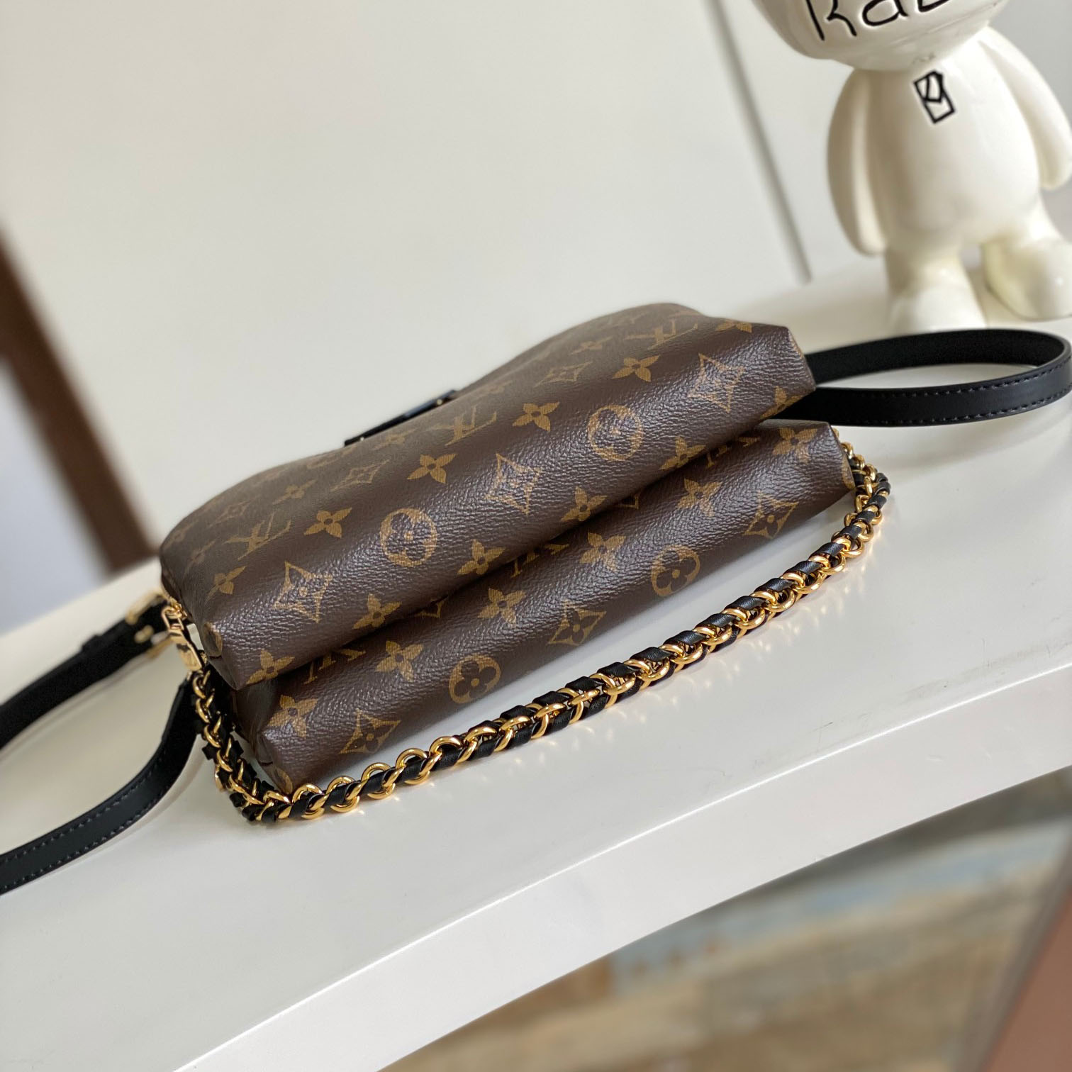 Louis Vuitton Be Alma   M12996 - DopestKickz