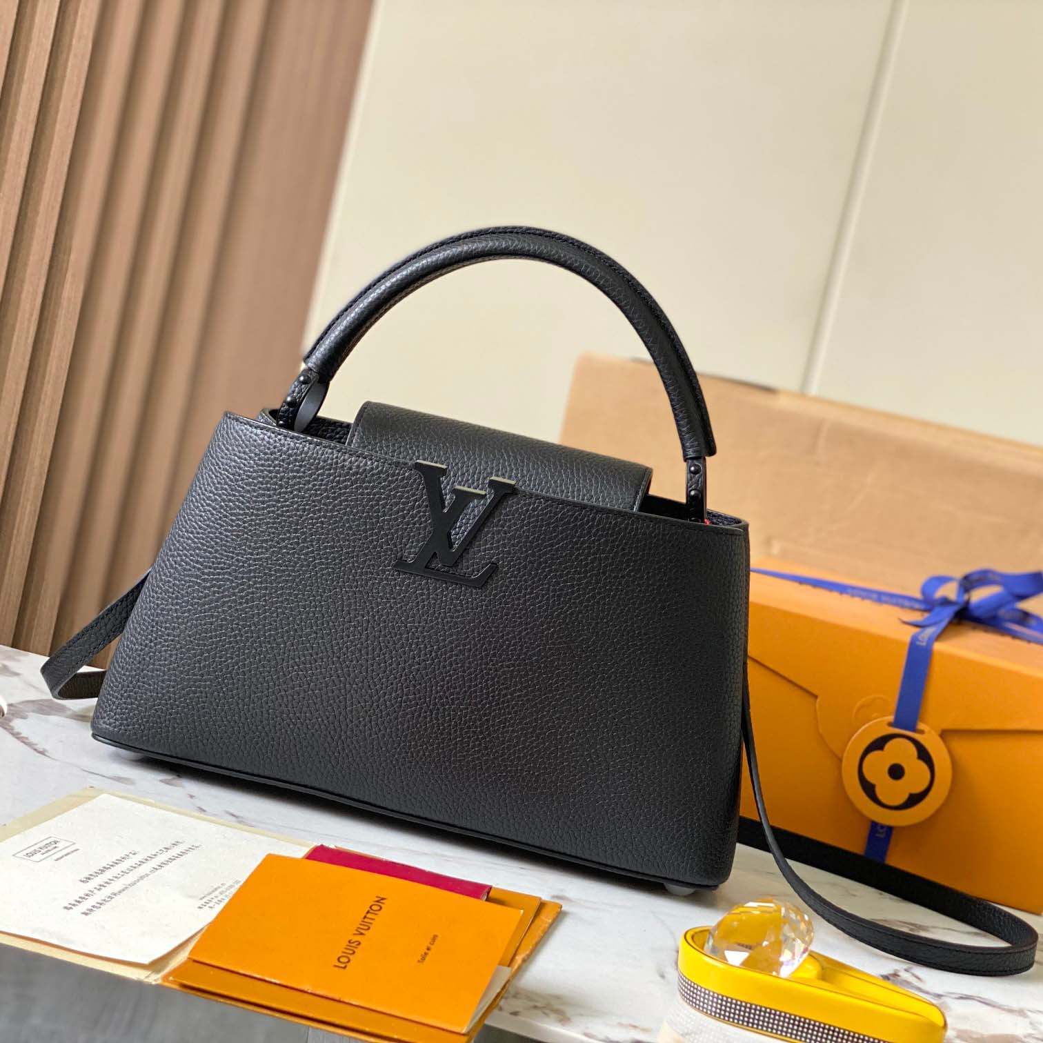 Louis Vuitton Capucines East-West MM  M23947 - DopestKickz
