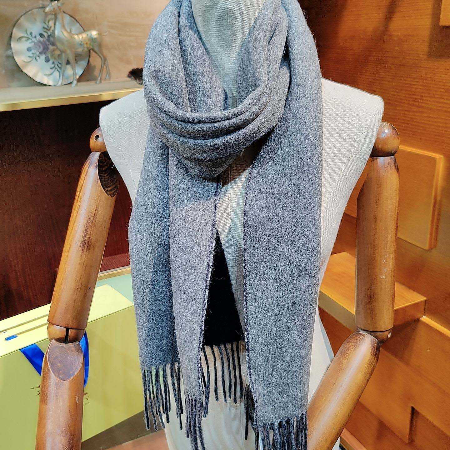 Burberry Reversible Cashmere Scarf - DopestKickz
