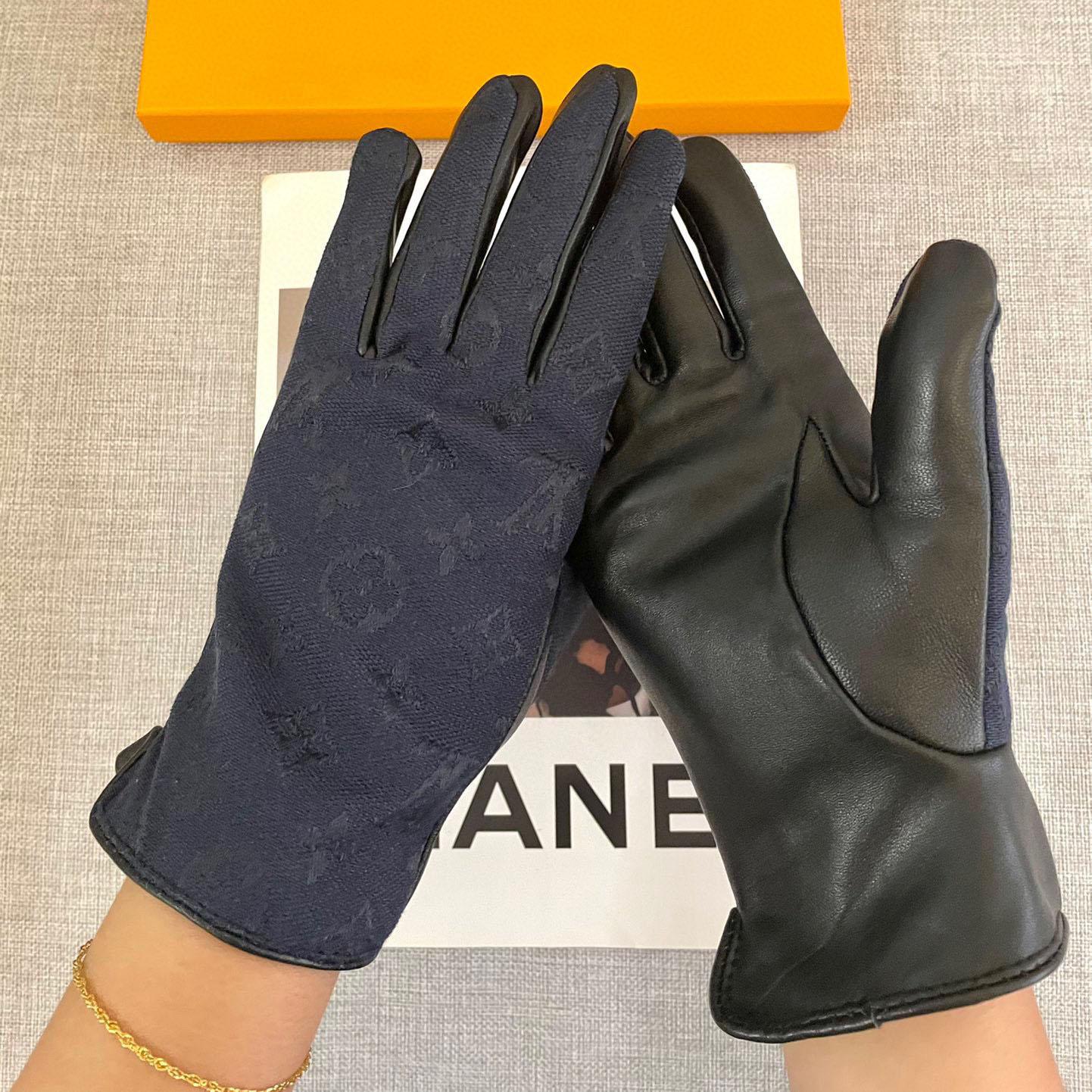 Louis Vuitton Gloves  - DopestKickz