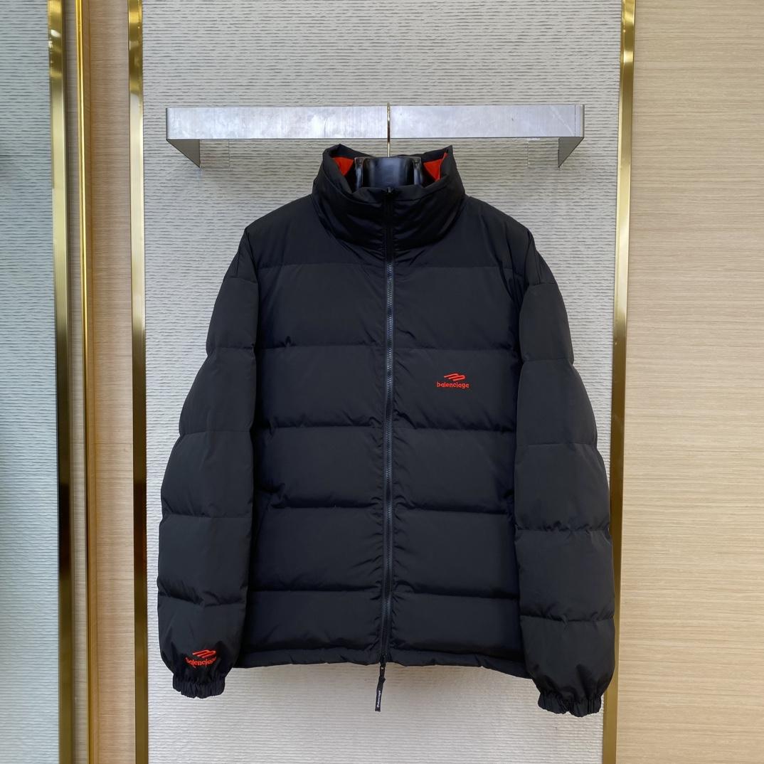 Balenciaga Logo-print Reversible Puffer Jacket - DopestKickz