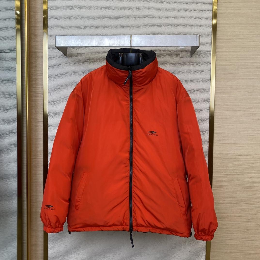 Balenciaga Logo-print Reversible Puffer Jacket - DopestKickz