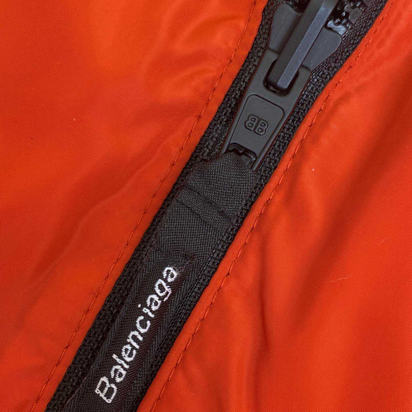 Balenciaga Logo-print Reversible Puffer Jacket - DopestKickz