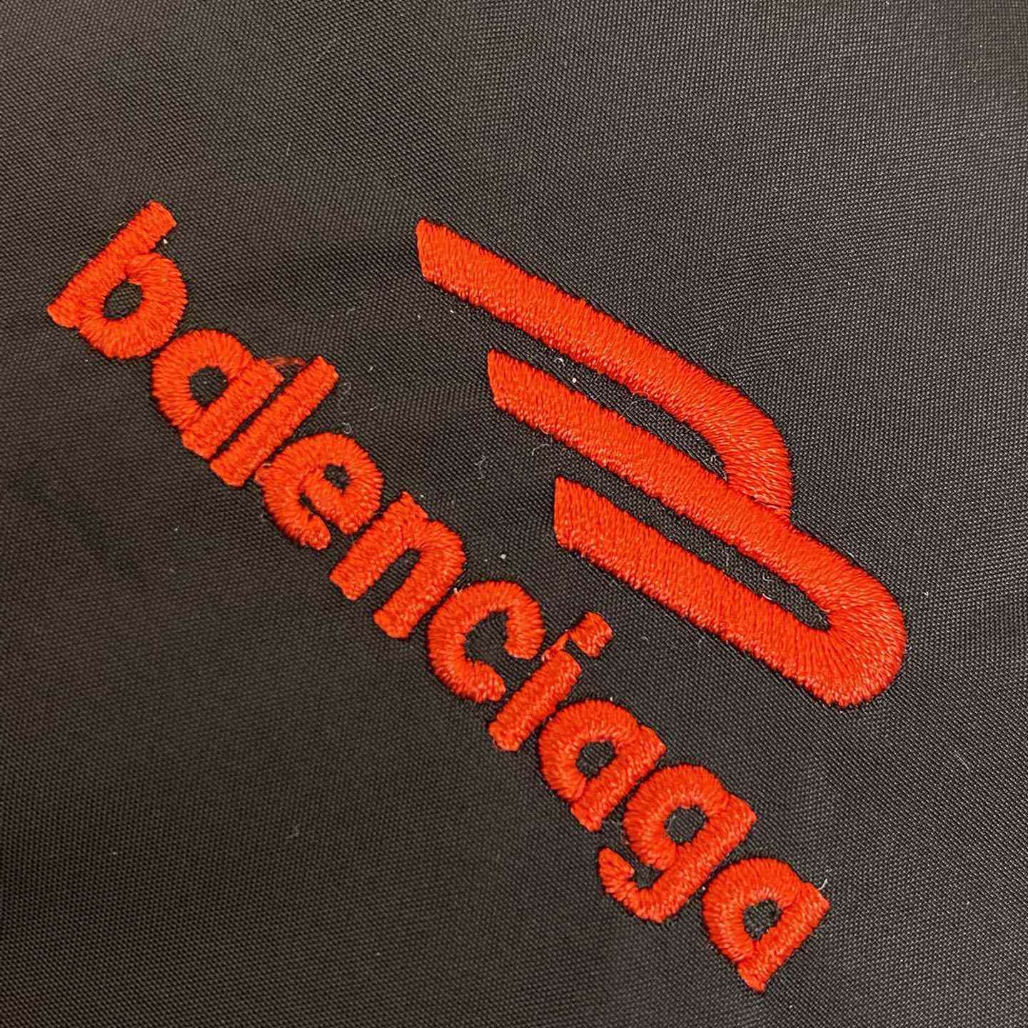 Balenciaga Logo-print Reversible Puffer Jacket - DopestKickz