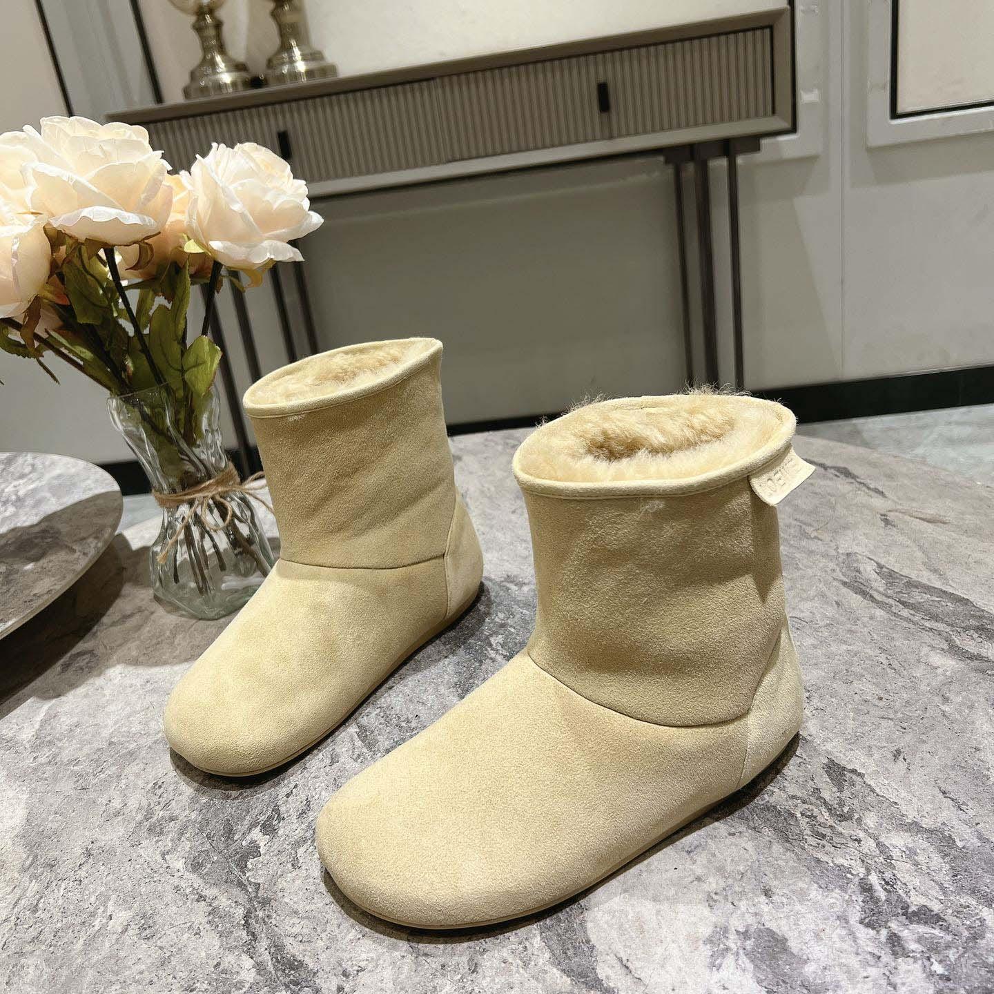 Loewe Lago Boot In Suede And Shearling - DopestKickz