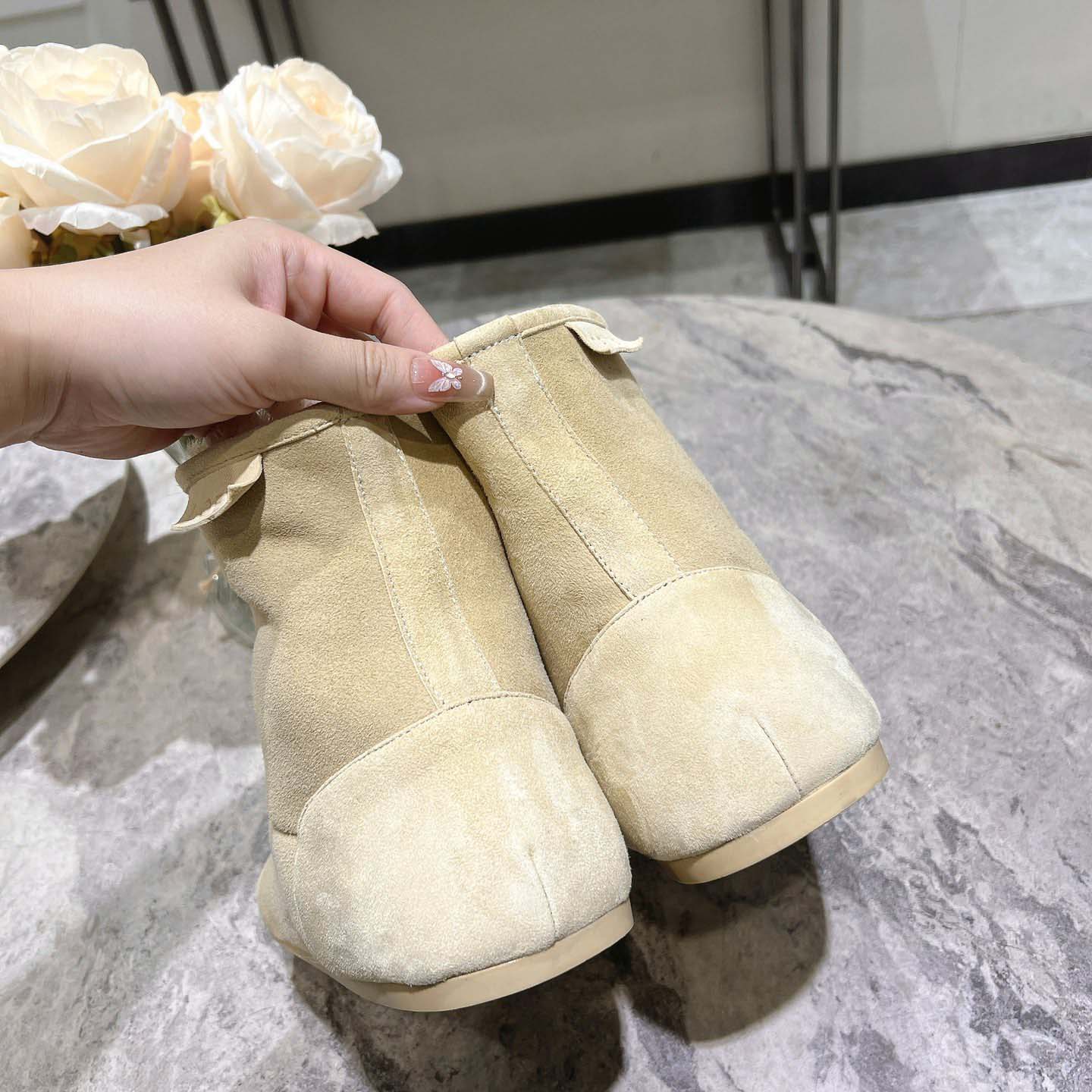 Loewe Lago Boot In Suede And Shearling - DopestKickz