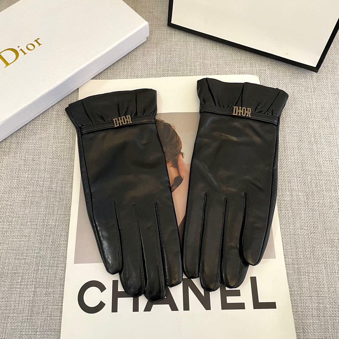Dior Gloves  - DopestKickz