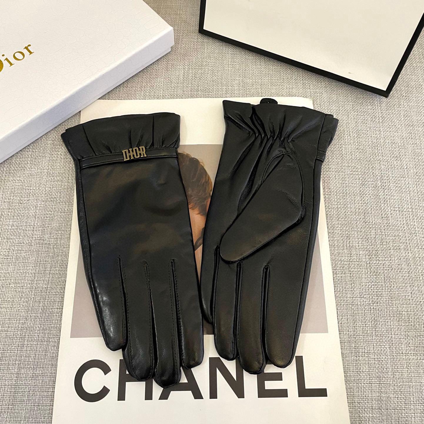 Dior Gloves  - DopestKickz