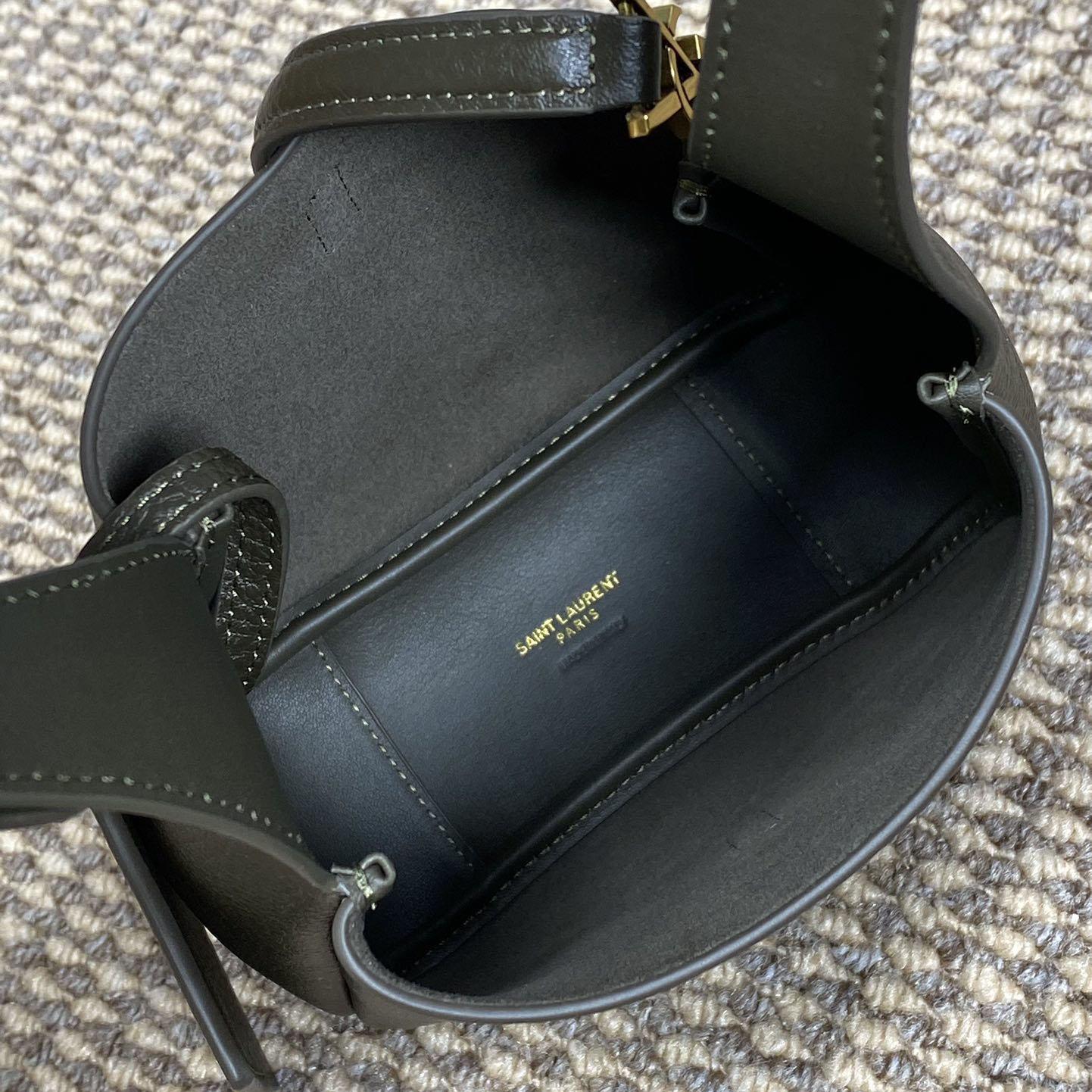 Saint Laurent LE 5 À 7 Supple Baby In Grained Leather - DopestKickz