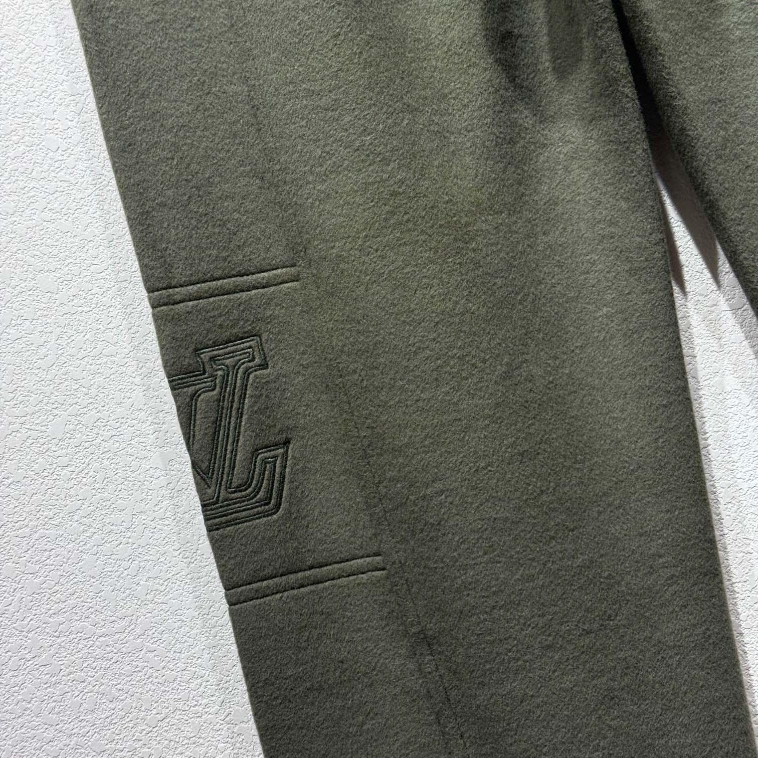 Louis Vuitton Quilted Textured Wool Pants   1AGJPS - DopestKickz