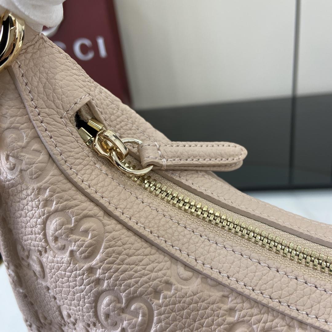 Gucci GG Emblem Medium Shoulder Bag - DopestKickz
