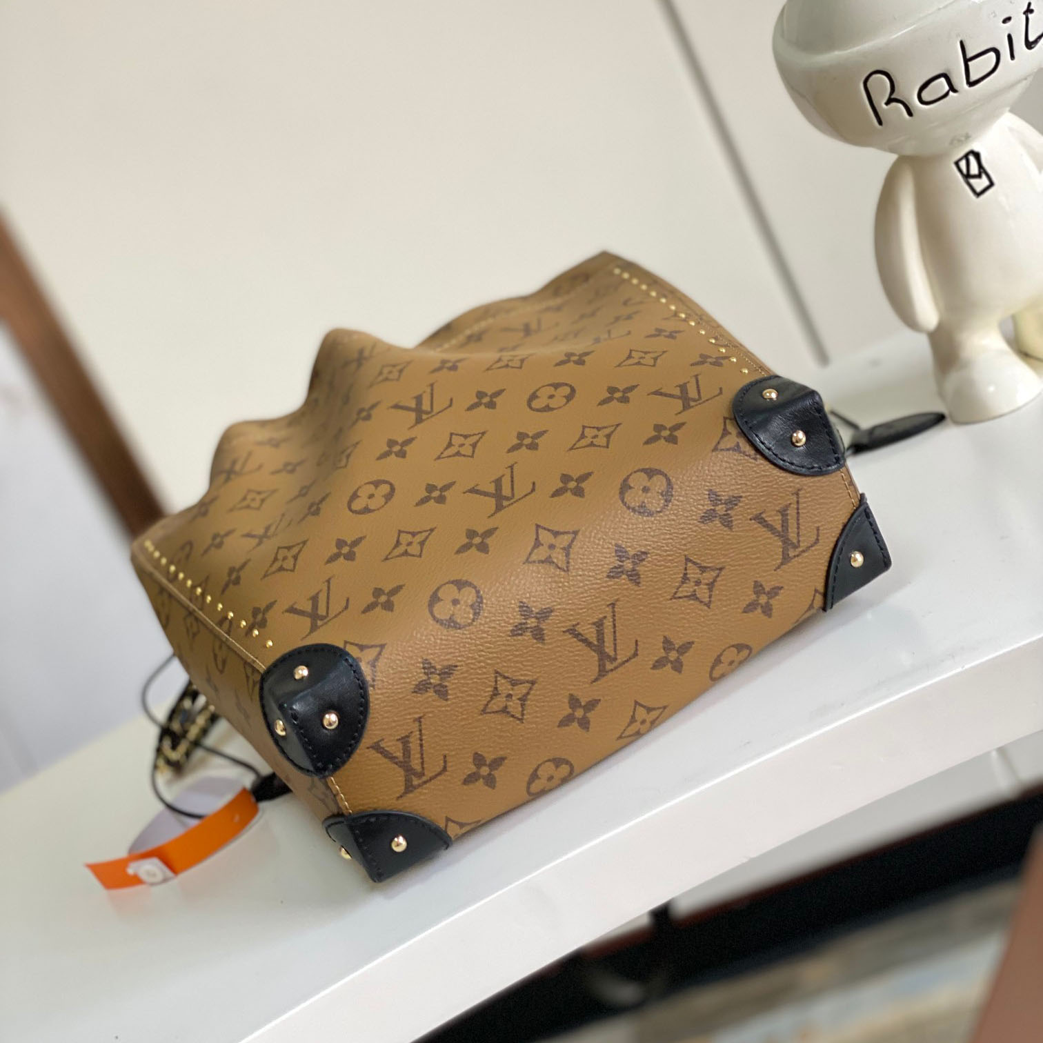 Louis Vuitton Noé Trunk PM  M13324 - DopestKickz