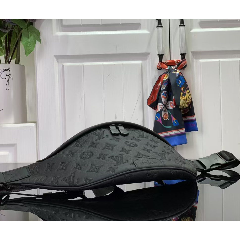 Louis Vuitton Discovery Bumbag PM (44-15-9 cm)M46036 - DopestKickz