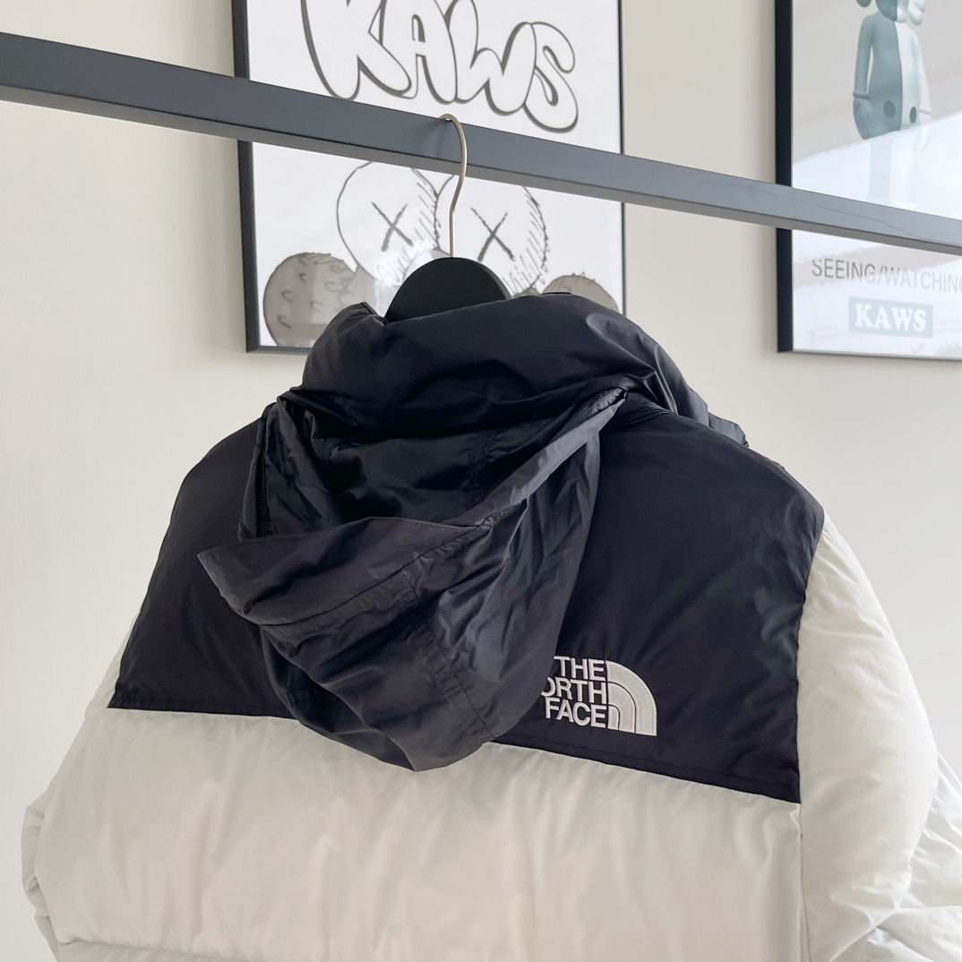 The North Face Jacket - DopestKickz