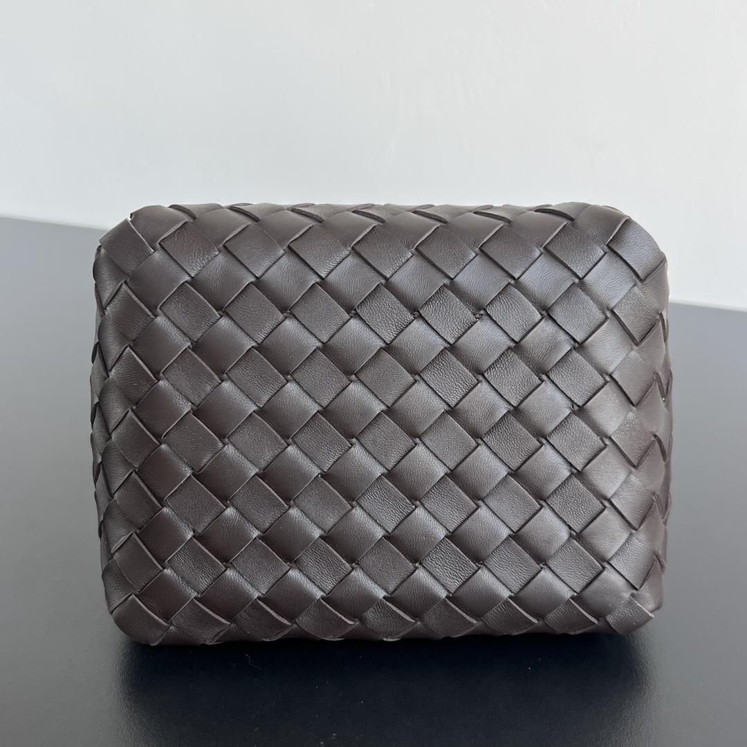 Bottega Veneta Small Parachute Chain   - DopestKickz